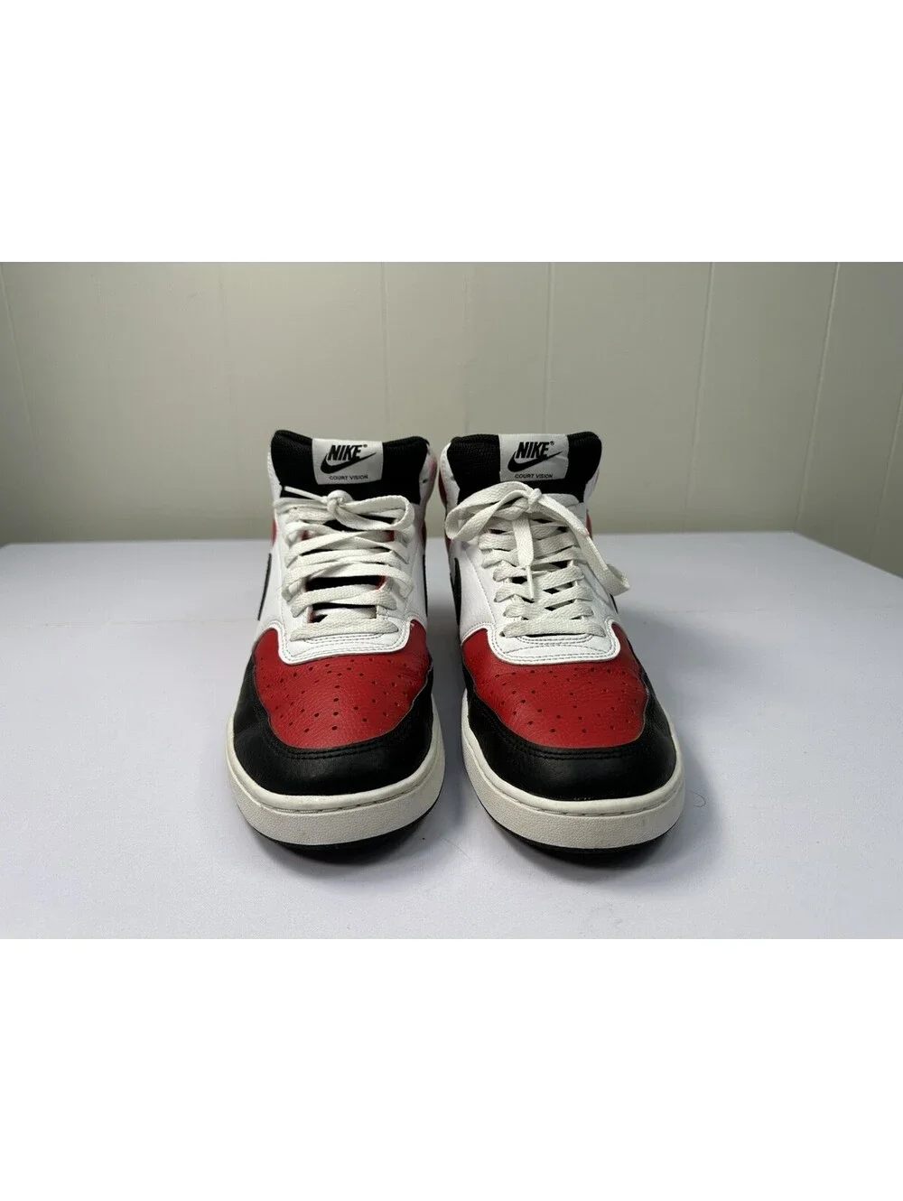 Nike Court Vision Mid DM1186-600 Men’s Size 9.5 White Black Red High Top Shoes